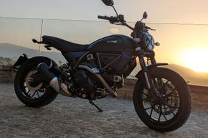 Ducati Scrambler Icon Dark 2026