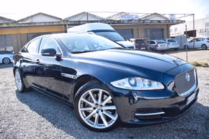 Jaguar XJ 3.0D V6 LWB Portfolio AUTOM. IVA DETR.