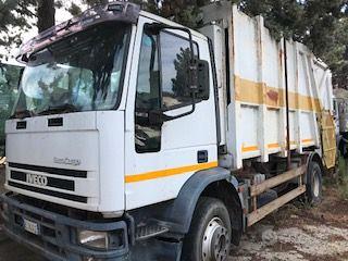 Iveco 150 Compattatore 15 mc