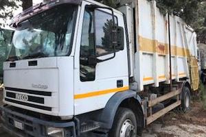 Iveco 150 Compattatore 15 mc