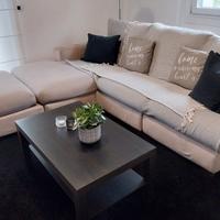 Divano angolare con penisola