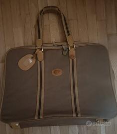 valigia Gucci vintage a doppio scomparto