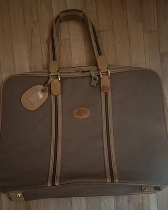 valigia Gucci vintage a doppio scomparto