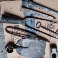 utensili  vari  antichi 