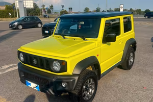 Suzuki Jimny 4POSTI VETTURA MANUALE.
