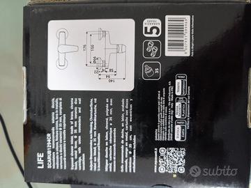 miscelatore doccia e vasca