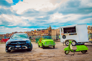 Spiagina, cabriolet Mercedes