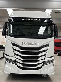Iveco s way as440s58 t/fp