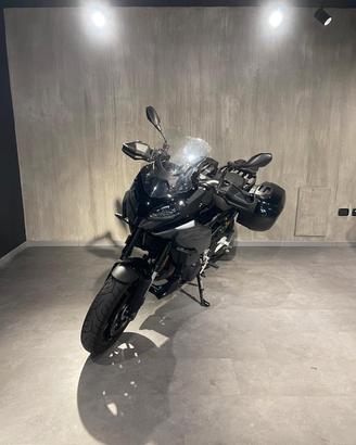 Bmw F 900 XR - ANNO 2024 - KM 14677
