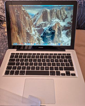 APPLE MACBOOK