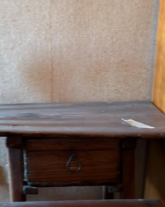 Comodino in Legno Massello