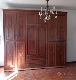 Letto, comò, specchio, comodini, armadio 