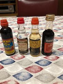 Bottiglie liquori mignon