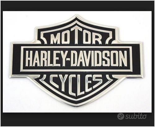 Harley-Davidson® Fregio In Alluminio Logo Bar&Shield Cromato