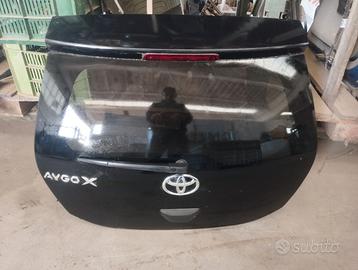 Portellone lunotto Toyota Aygo X 2024