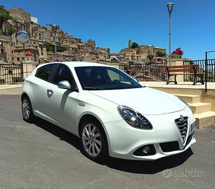 Alfa Romeo Giulietta 1.6 JTDm-2 105 CV Distinctive