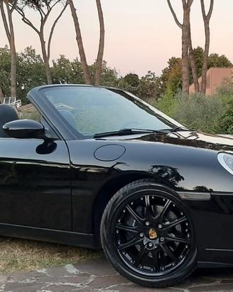 Porsche 911-996 Carrera Cabrio 2001