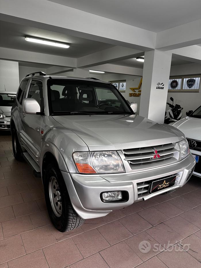 MITSUBISHI Pajero (2000-2007)
