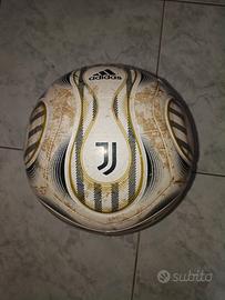 2 palloni Adidas ufficiali