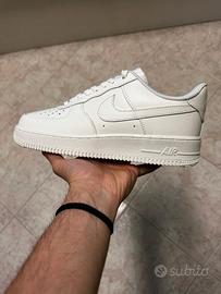 Nike Air Force 1 '07 - White - Taglia 43 (EU 9.5)