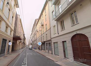 CENTRALISSIMO BILOCALE RISTRUTTURATO E FINEMENTE A