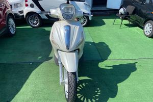 Piaggio Beverly 300