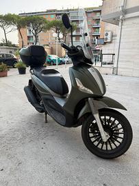 Piaggio Beverly 300 S