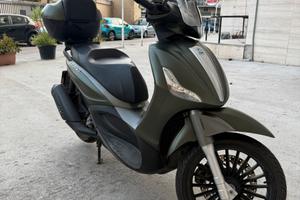Piaggio Beverly 300 S