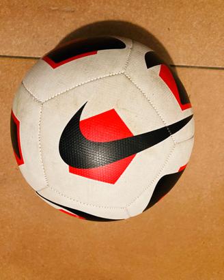 Pallone calcio Nike Park