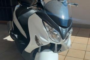 Suzuki Burgman 200 - 2014