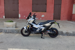 Honda xadv