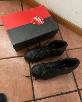 Scarpe Ducati