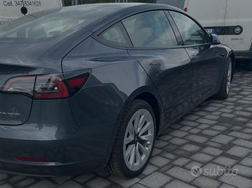 Model 3, in garanzia fino a settembre 2029, boost