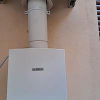 Caldaia Bosch a gas metano -acqua sanitari