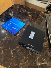 Telefono galaxy z Fold5 256