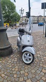 Piaggio Vespa 200 L - 2003