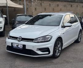 VOLKSWAGEN Golf 1.4 TSI 125 CV 5p. R-Line *UNICO