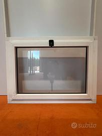 FINESTRINO IN ALLUMINIO COLORE BIANCO