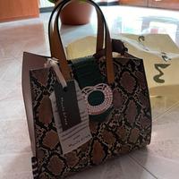Borsa Manila Grace