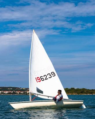 Barca a vela - Laser Elan 420