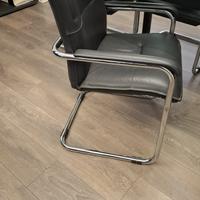 Sei sedie stile Le Corbusier