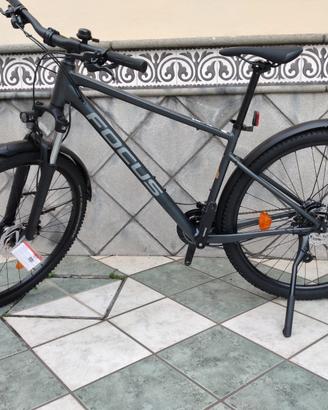 Focus Whistler 3.6 EQP 29" - Grigio, Taglia M