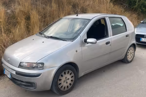 FIAT PUNTO 1.9 DIESEL 85 CV – €1.100 TRATTABILI