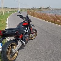 Aprilia dorsoduro 1200