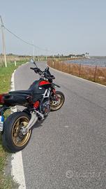 Aprilia dorsoduro 1200