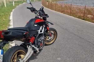 Aprilia dorsoduro 1200
