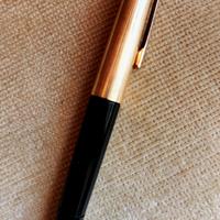 Penna Pelikan 60 laminato oro
