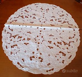 Centrino rotondo/tovaglietta in pizzo Ø 70 cm