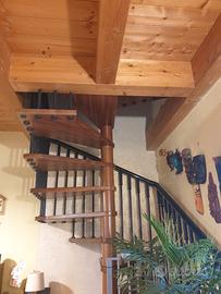 Scala a chiocciola Mobirolo