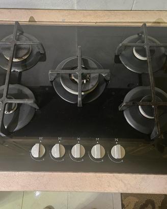 Piano cottura indesit 5 fuochi